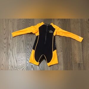 Aqua Sphere Stingray HP Kids Neoprene Wetsuit Size 8 Core Warmer